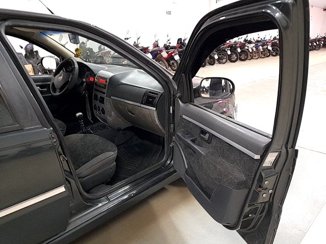 Vehicle_photo_9