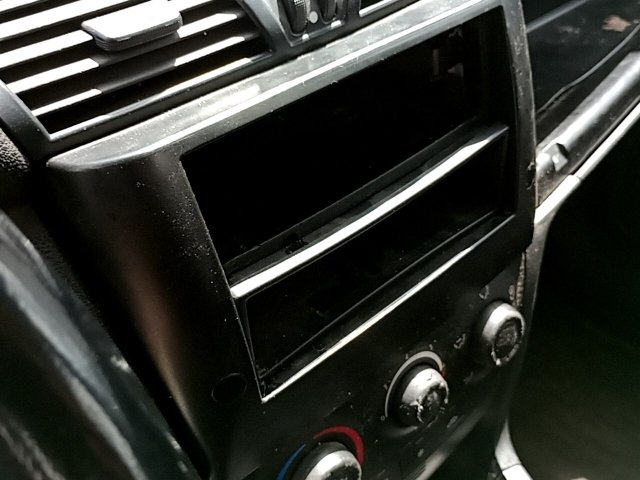 Vehicle_photo_6