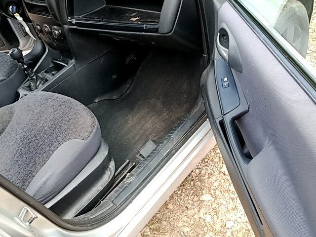 Vehicle_photo_9