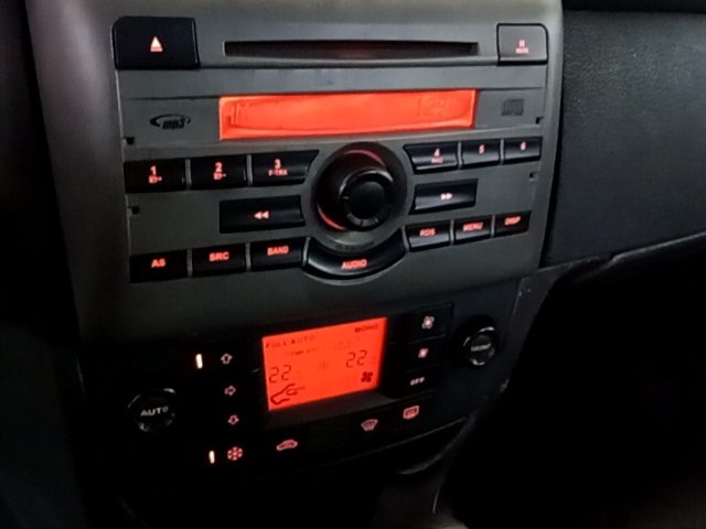 Vehicle_photo_4