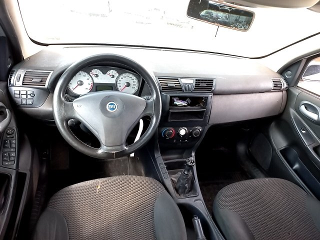 Vehicle_photo_7