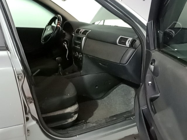 Vehicle_photo_9