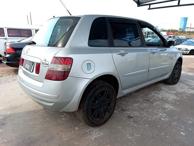 Vehicle_photo_4