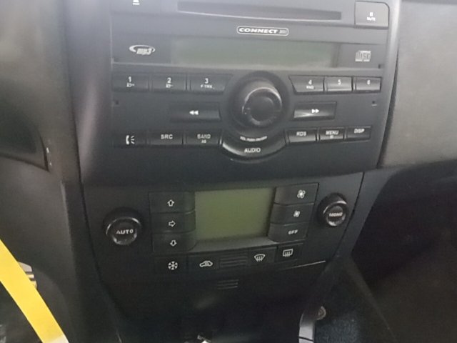 Vehicle_photo_6