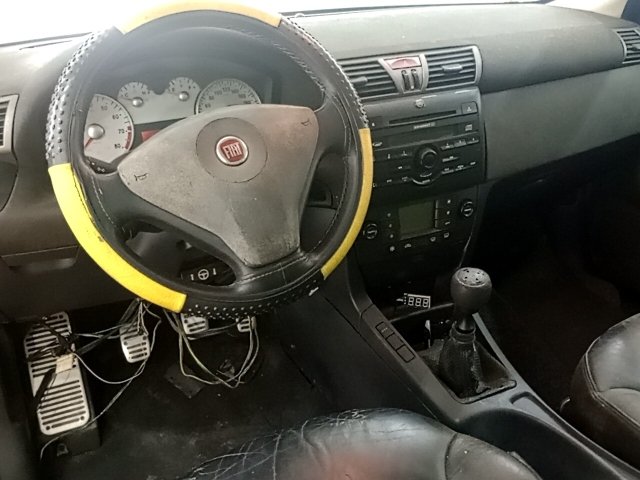 Vehicle_photo_7