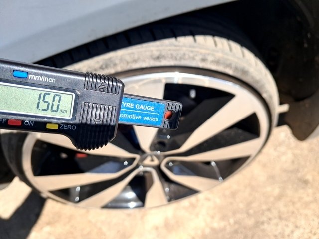 Vehicle_photo_13