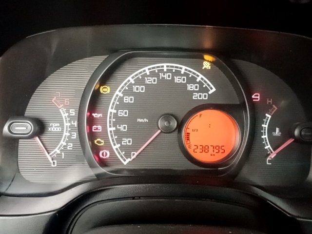 Vehicle_photo_5