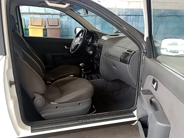 Vehicle_photo_9