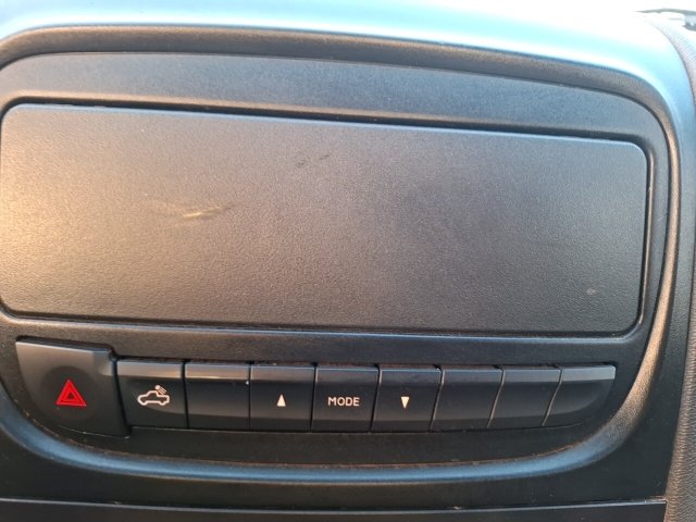 Vehicle_photo_6