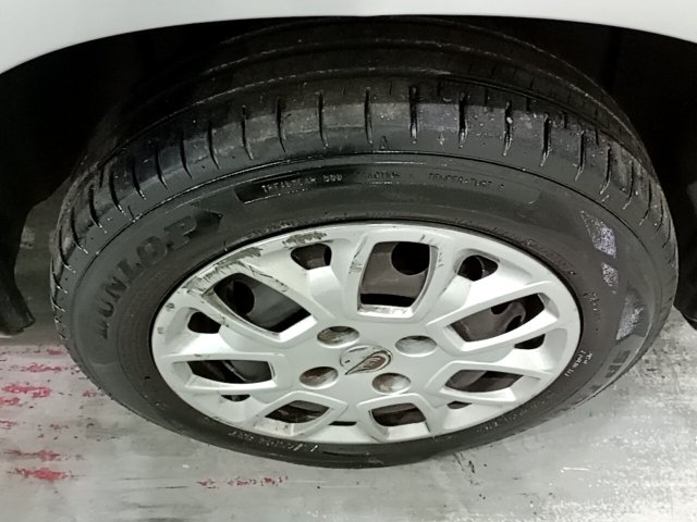 Vehicle_photo_14