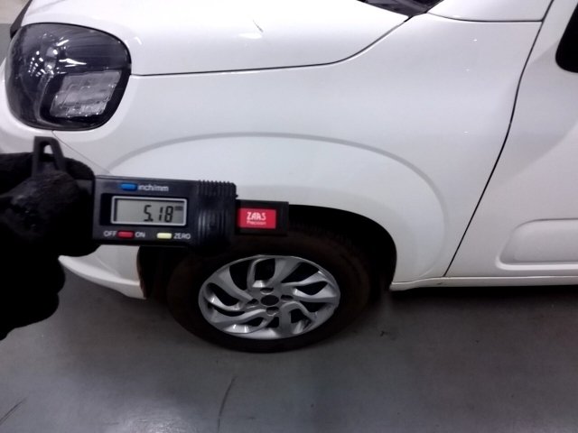 Vehicle_photo_13