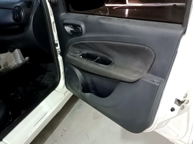 Vehicle_photo_9
