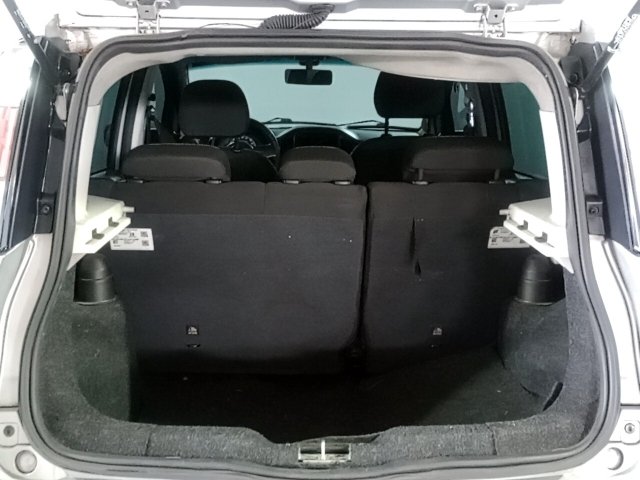 Vehicle_photo_11