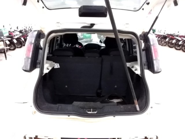 Vehicle_photo_11