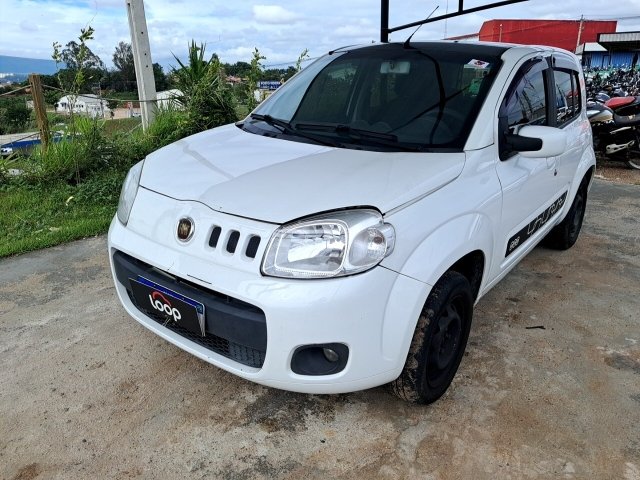 FIAT UNO ECONOMY Frente Motorista