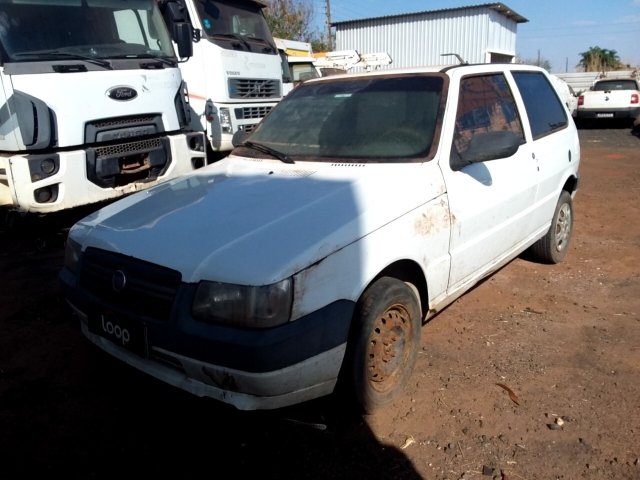 Veículo Fiat UNO MILLE ECONOMY Fiat Uno Mille Economy 2012/2013 2013 em leilão