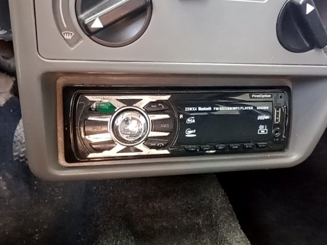 Vehicle_photo_6