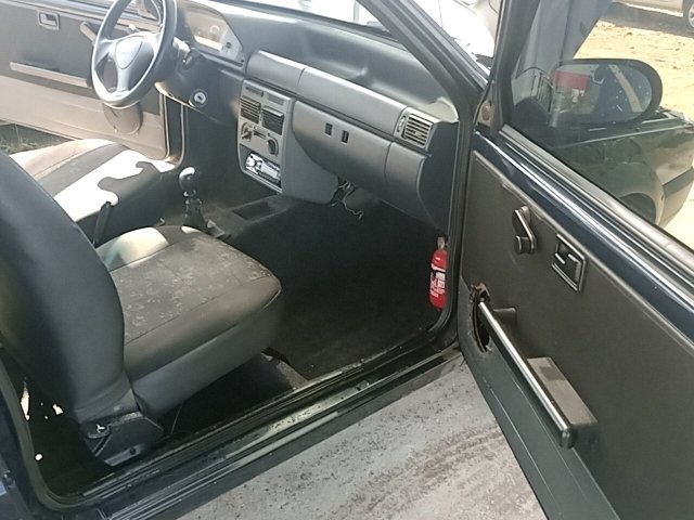 Vehicle_photo_9