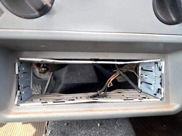 Vehicle_photo_6