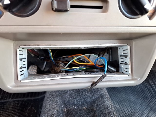 Vehicle_photo_6