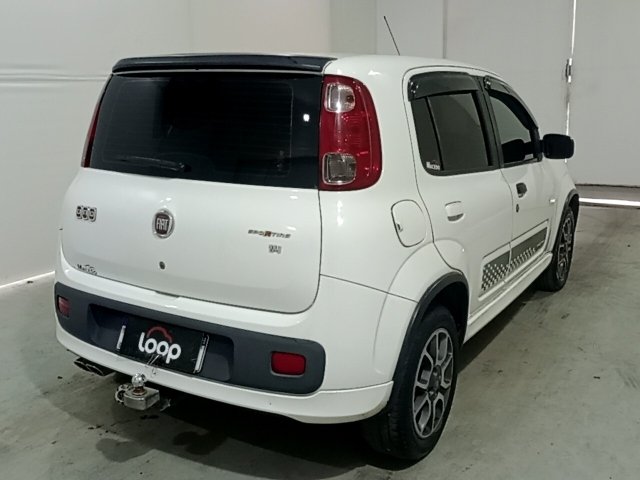 Vehicle_photo_4