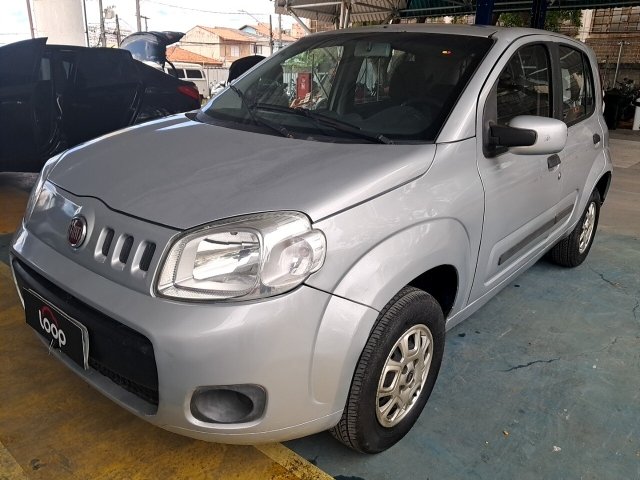 Veículo Fiat Uno FIAT UNO VIVACE 1.0 2011/2012 2012 em leilão