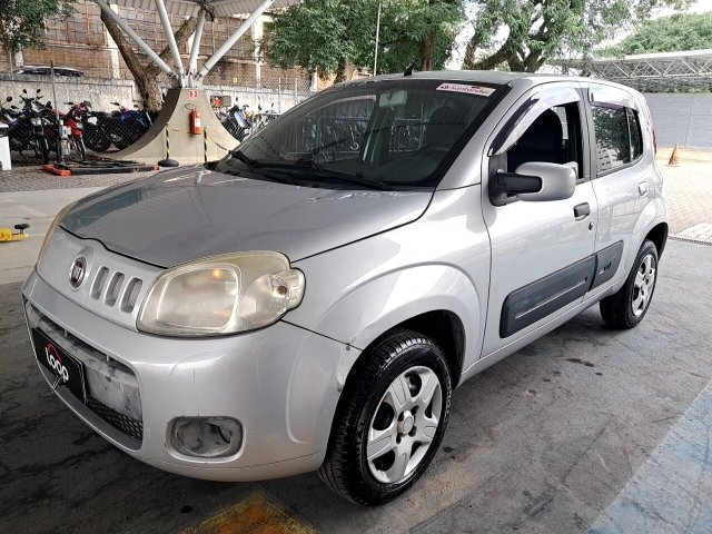 Veículo Fiat Uno FIAT UNO VIVACE 1.0 2010/2011 2011 em leilão
