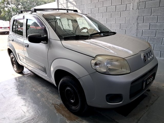 Fiat Uno Vivace 1.0 2014/2015 com avarias e funcionamento