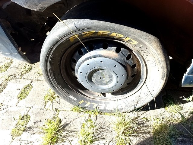 Vehicle_photo_13