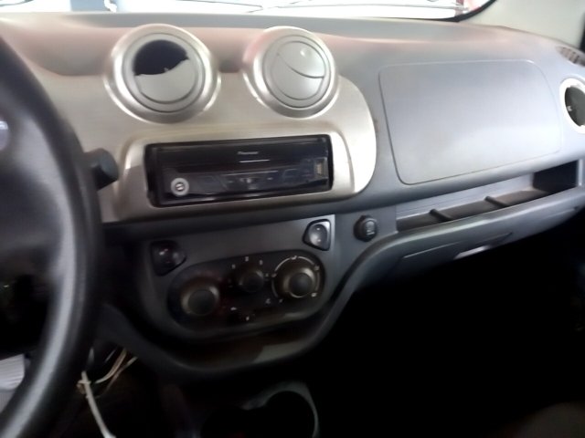 Vehicle_photo_6