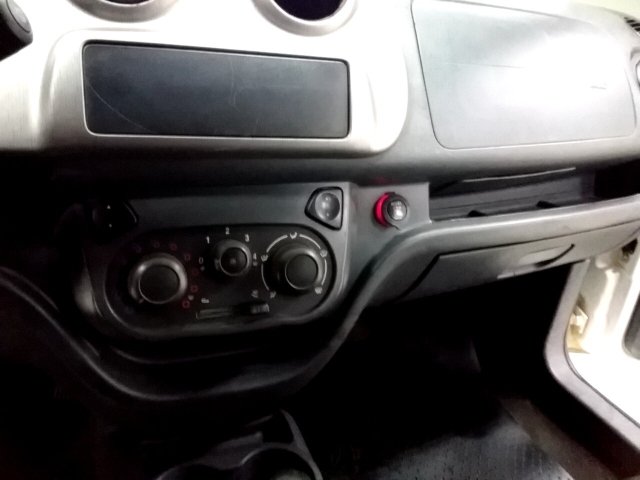 Vehicle_photo_6