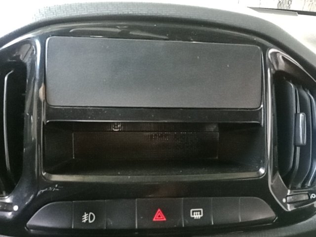 Vehicle_photo_6