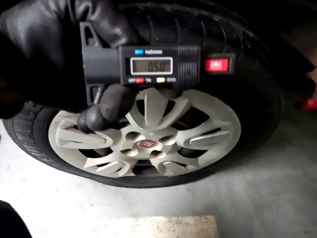 Vehicle_photo_16