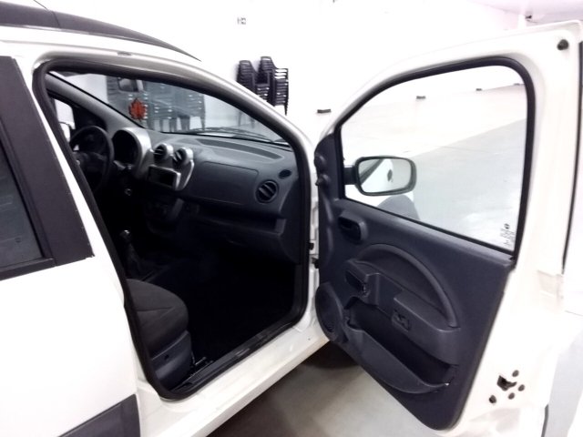 Vehicle_photo_9