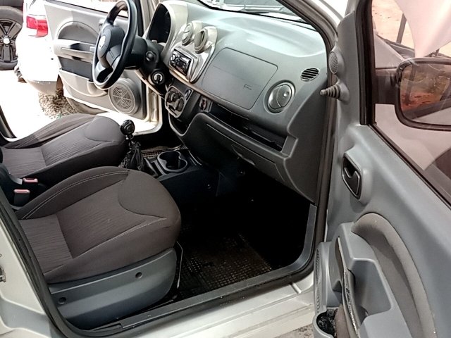 Vehicle_photo_9