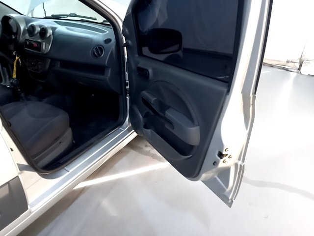 Vehicle_photo_9