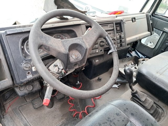Vehicle_photo_5