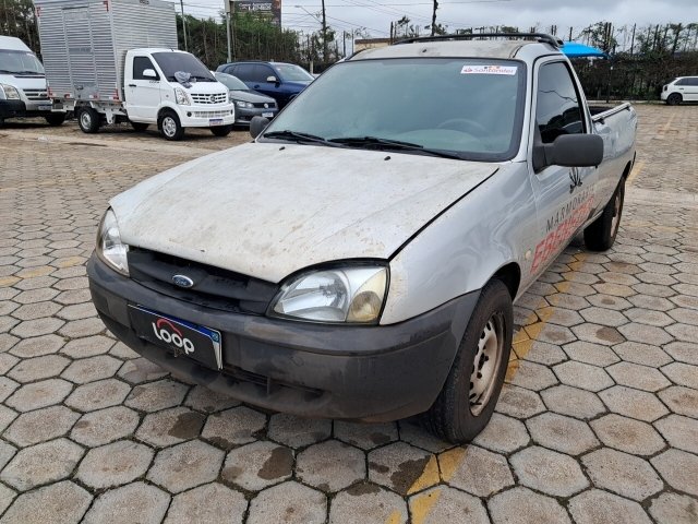 Veículo Ford Courier Ford Courier 1.6 MPI L 8V Gasolina 2P Manual 2005/2005 2005 em leilão