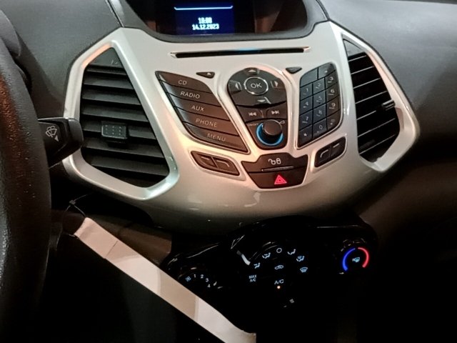Vehicle_photo_6