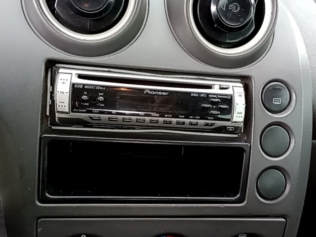 Vehicle_photo_6