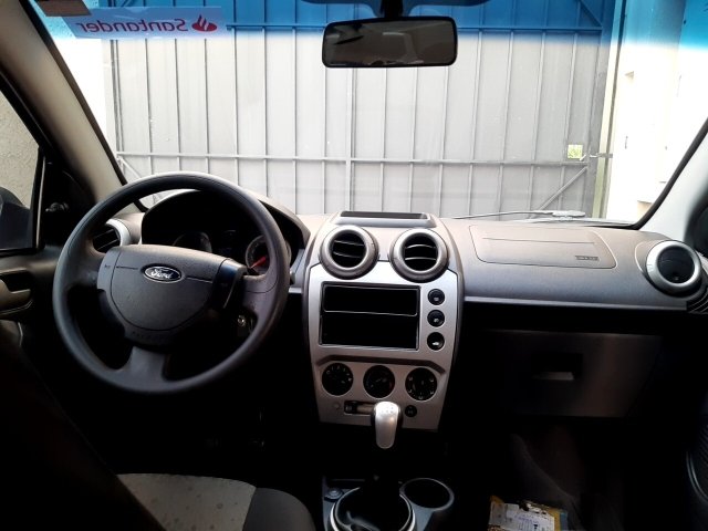 Vehicle_photo_7