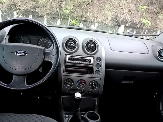 Vehicle_photo_7