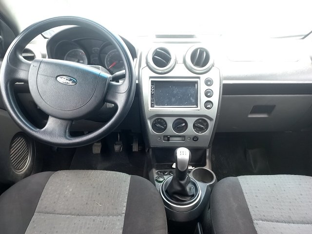 Vehicle_photo_7