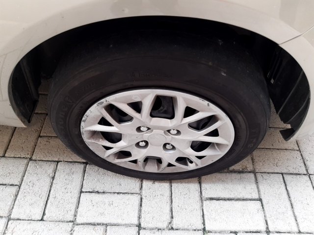 Vehicle_photo_14