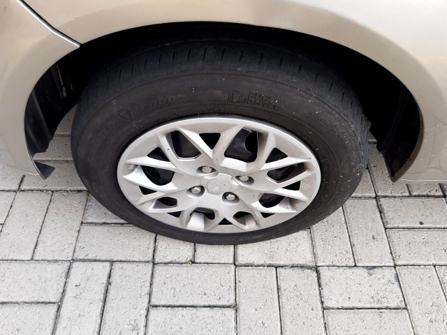 Vehicle_photo_13