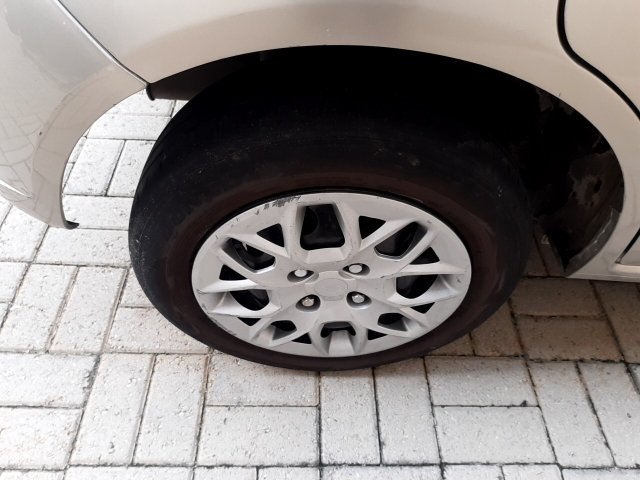 Vehicle_photo_16