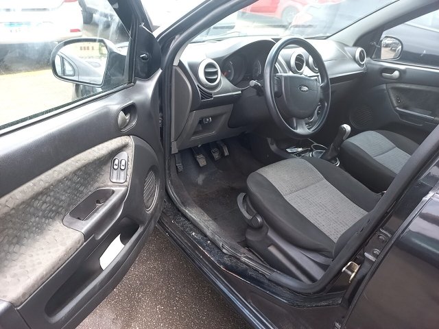 Vehicle_photo_6