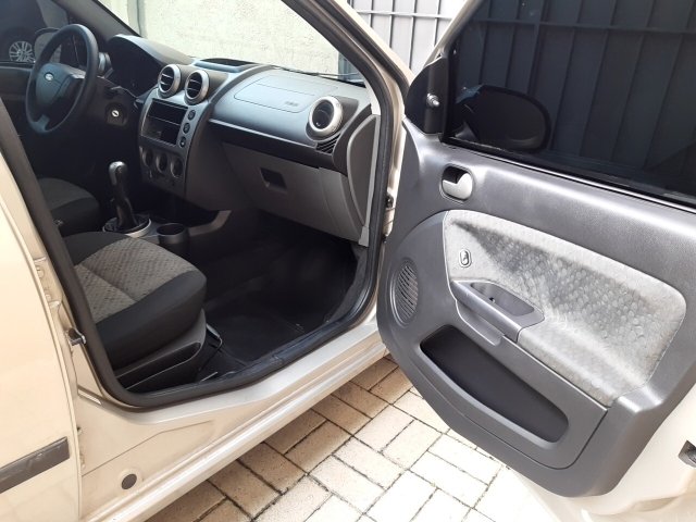 Vehicle_photo_9