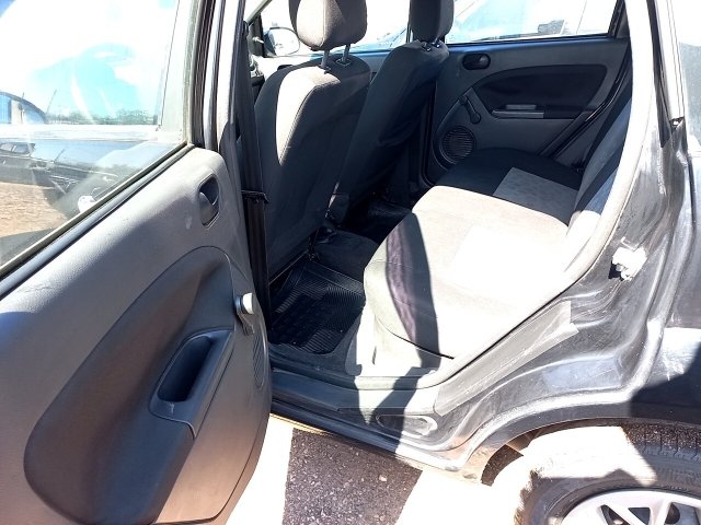 Vehicle_photo_10
