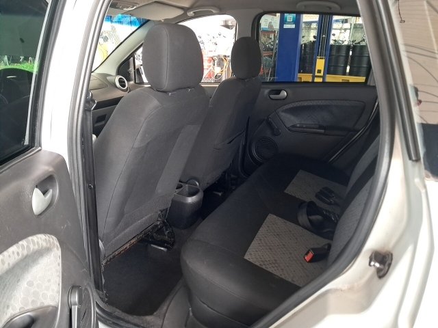 Vehicle_photo_10